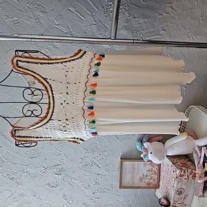 Umgee boho crochet detail gauzy top. Size L.